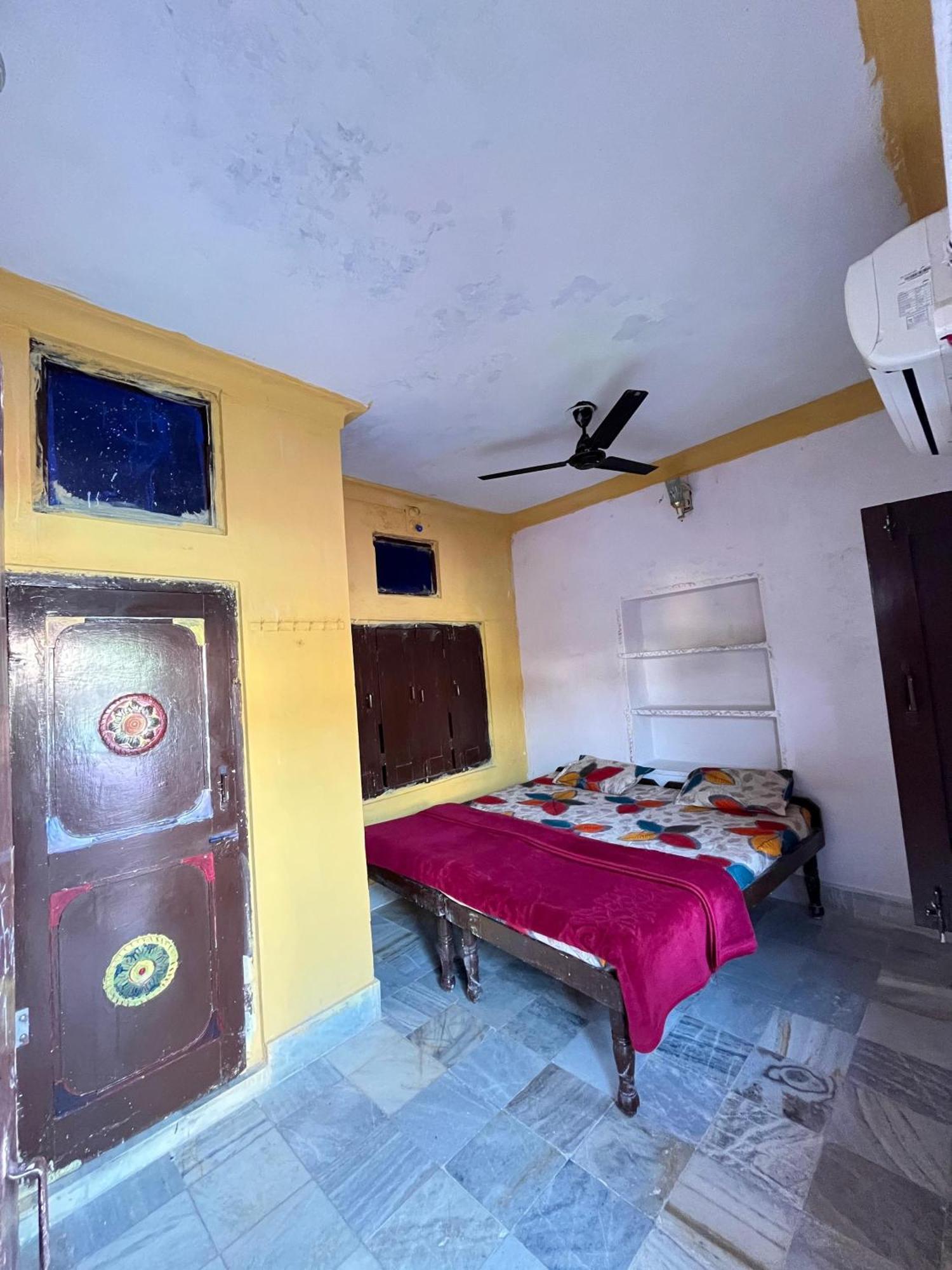 Hostel Monalisa Pushkar Habitación foto